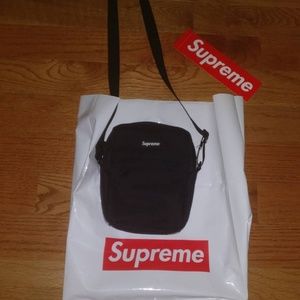Supreme shoulder bag